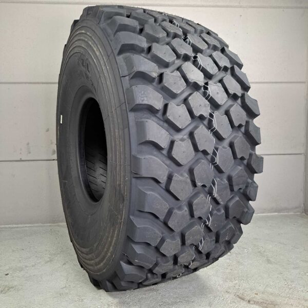525/65R20.5 Michelin XS RETREAD 15mm