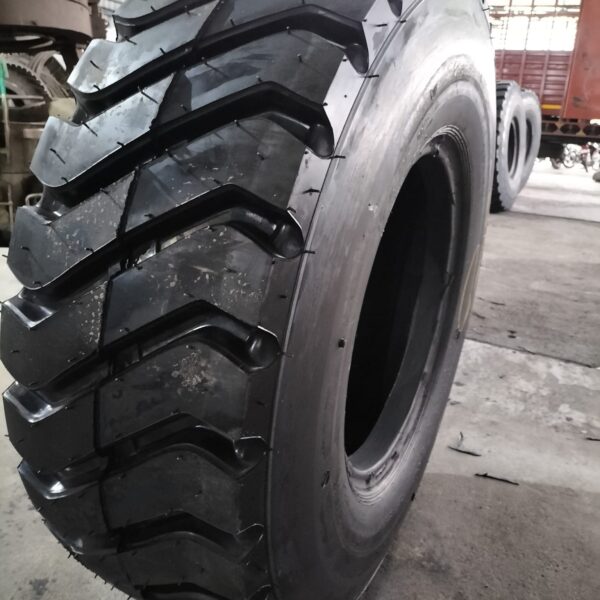 17.5 25 loader tires